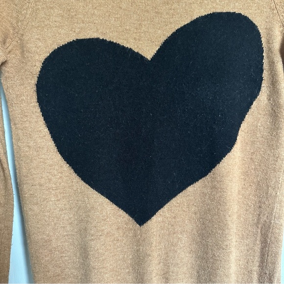 Heart merino wool & alpaca blend sweater - Picture 5 of 6